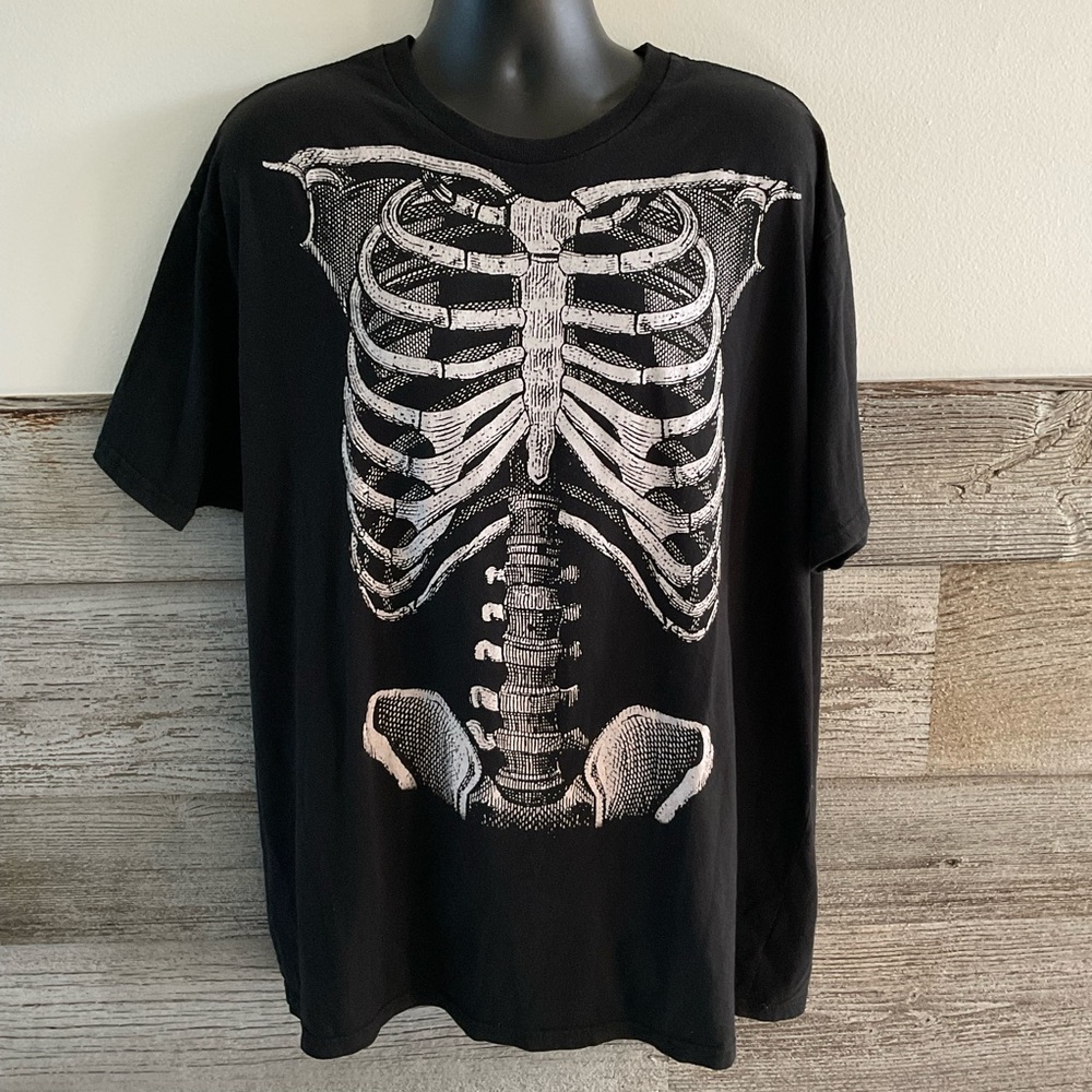 Men’s skeletal anatomy shirt Size 3XL (M1)
